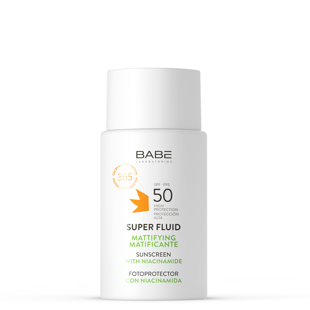 SUPER FLUID MATTIFYING SUNSCREEN SPF 50